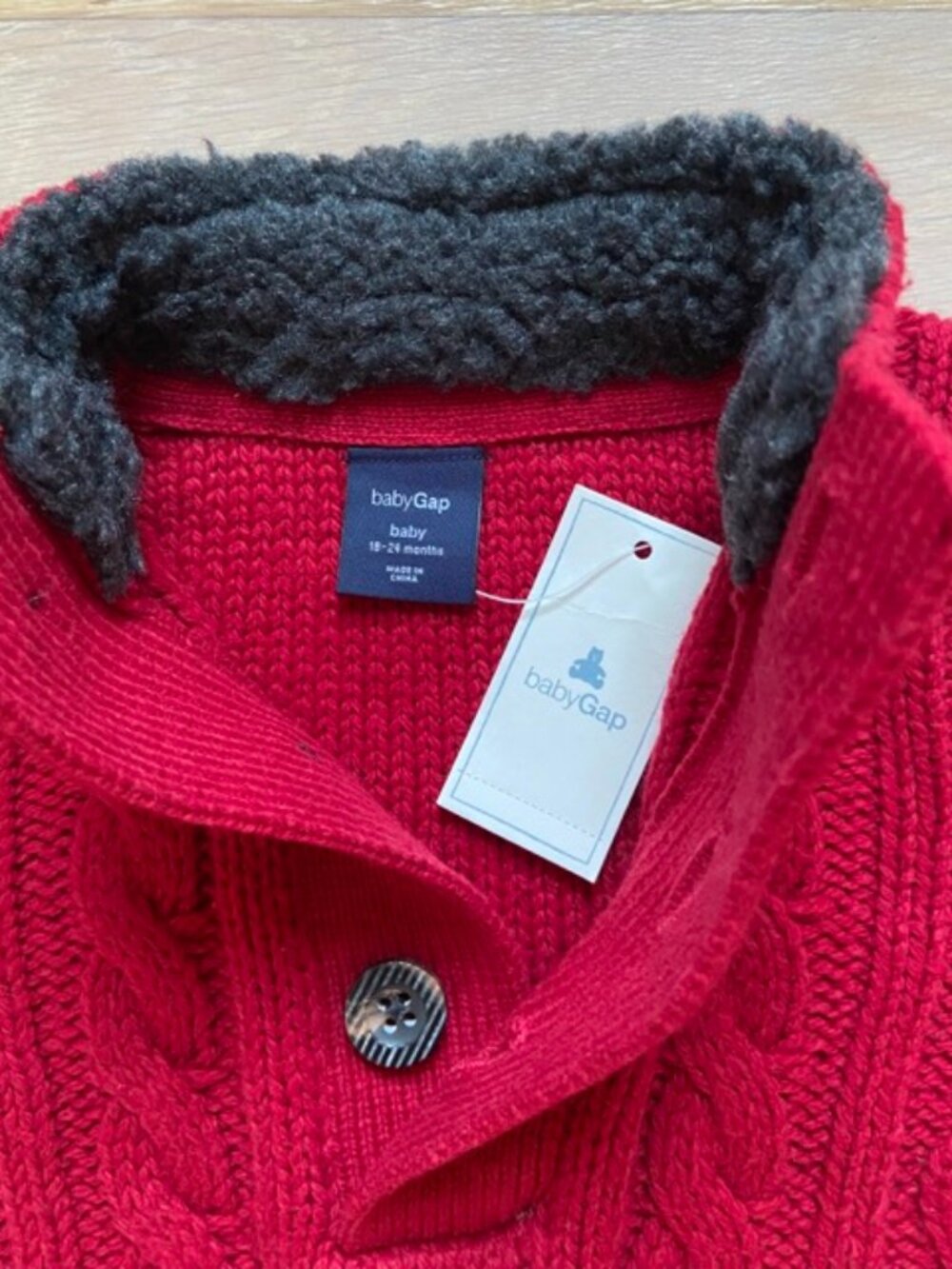 Baby Gap, red cable onesie for 18-24 mos old, long sleeve/leg, winter holiday sp